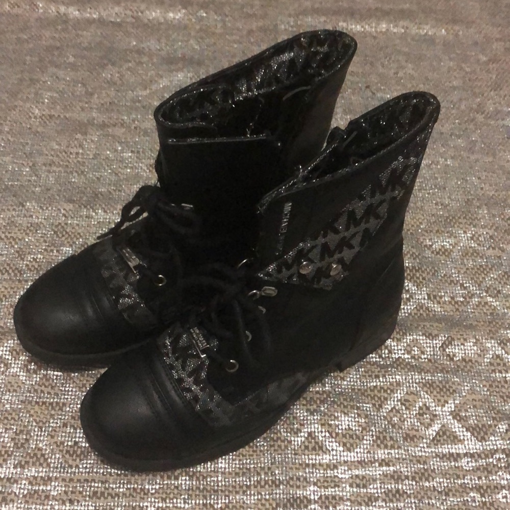 Michael Kors kids boots size 2